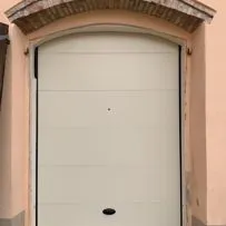 Portoni Sezionali Monodoga Serrmetall - Finitura Liscia ral 9010